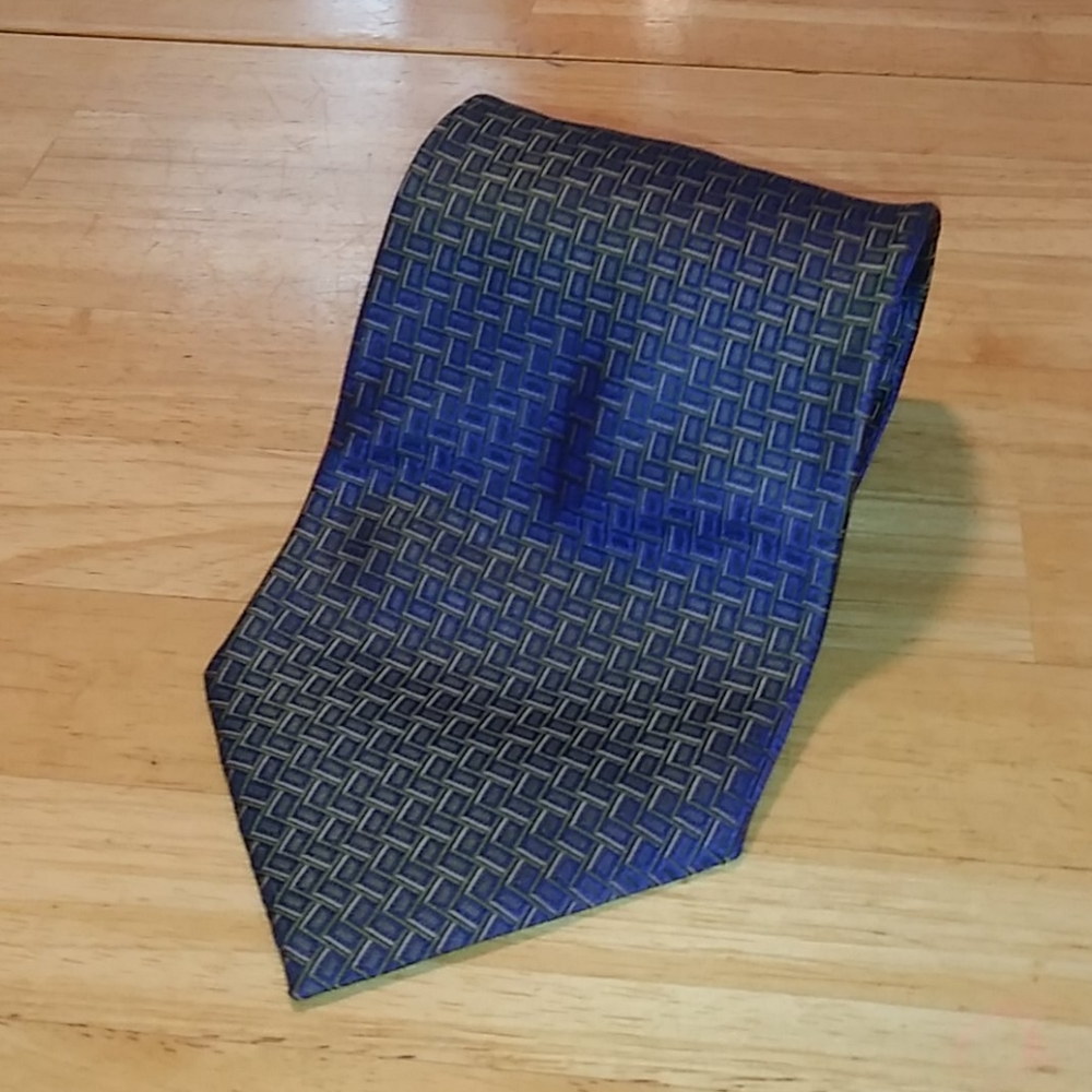 Bettini blue tie
